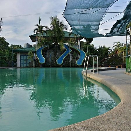 Villa Del Carmen Resort And Restaurant Bulacan Dış mekan fotoğraf